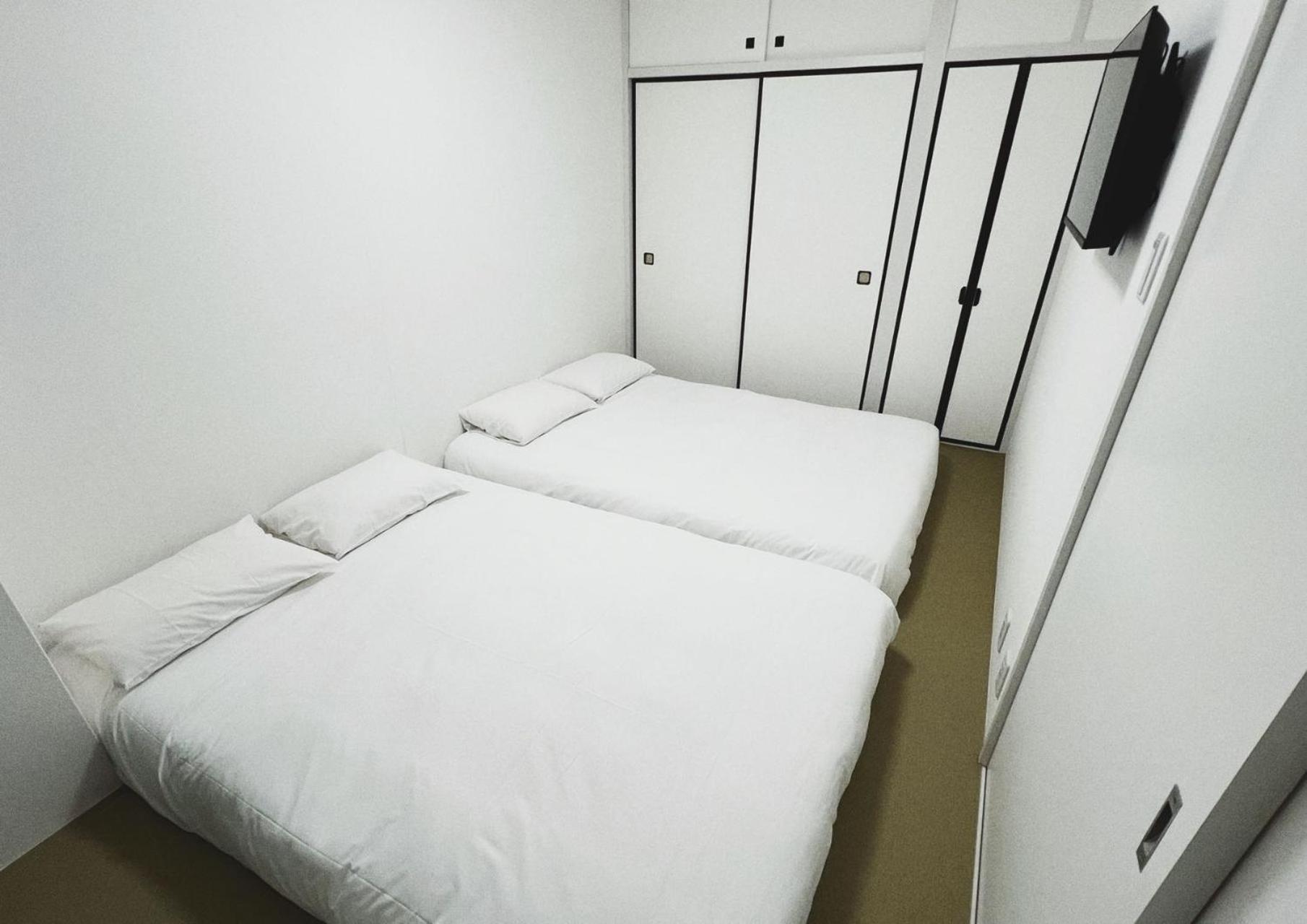 Lovetokyo Easy Access Nezu Sunset House 根津駅徒歩1分 2-4人 エレベーター 上野 谷中銀座 根津神社 東京大学 新宿 渋谷 銀座 築地 原宿近い *